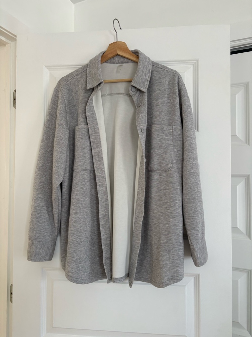 Women's Light Gray Button-Front Shirt Top